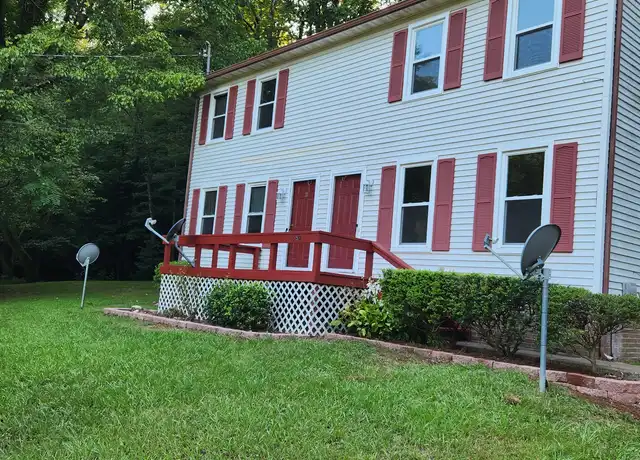 Property at 1860 Lowe St Unit B, Lewisburg, TN, 37091, 2 beds, 1.5 baths, [object Object]