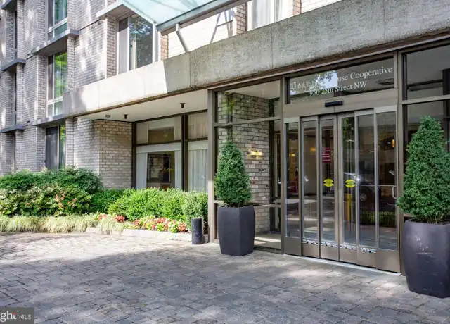 Property at 950 25th St NW Unit 508N, Washington, DC, 20037, 1 bed, 1 bath, [object Object]