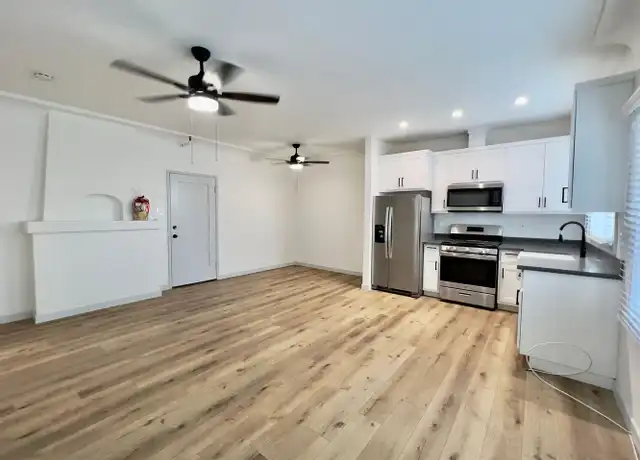 Property at 1152 1st St Unit 203, Long Beach, CA, 90802, 0 beds, 1 bath, [object Object]