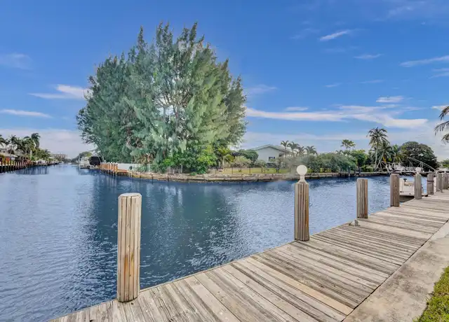 Property at 2591 NE 55th Ct #204, Fort Lauderdale, FL, 33308, 2 beds, 2 baths, [object Object]
