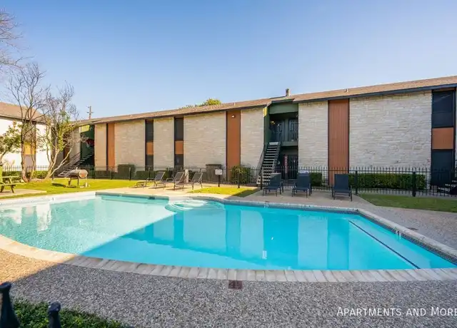 Property at 1623 Aquarena Springs Dr Unit 2/2, San Marcos, TX, 78666, 2 beds, 2 baths, [object Object]