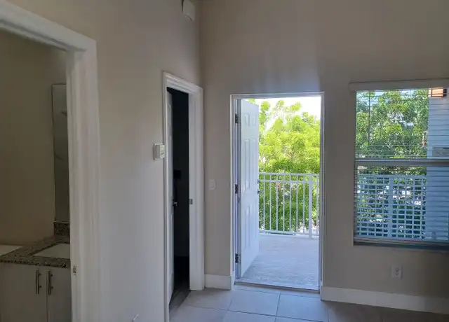 Property at 3313 SW 8th Pl, Cape Coral, FL, 33914, 1 bed, 1 bath, [object Object]