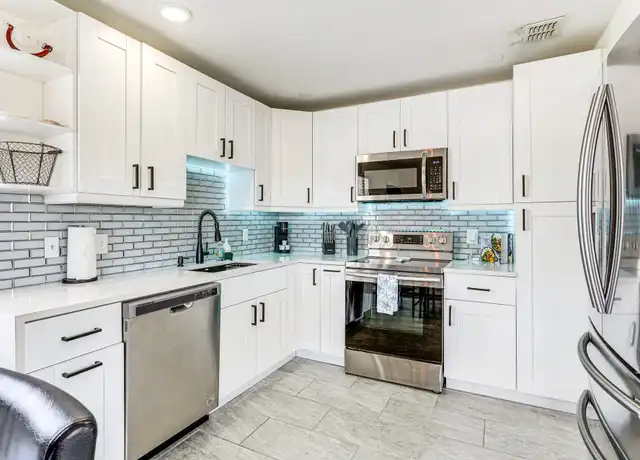 Property at 3022 W Frierson Ave, Tampa, FL, 33614, 2 beds, 1 bath, [object Object]