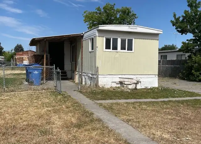Property at 870 Eden Dr, Idaho Falls, ID, 83401, 2 beds, 1 bath, [object Object]