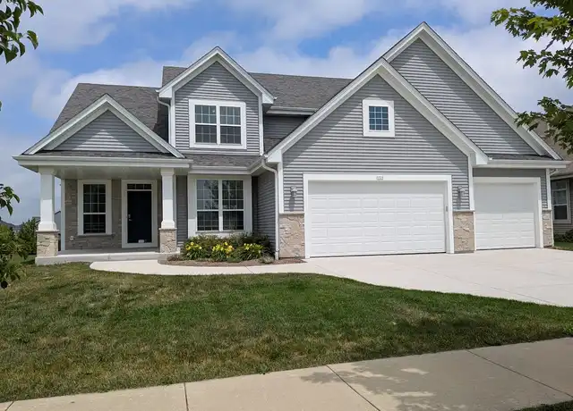Property at 1520 Foxwood Pass, Oconomowoc, WI, 53066, 4 beds, 2.5 baths, [object Object]