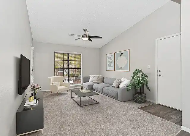 Property at 3110 Grand Pavilion Dr, Tampa, FL, 33613, 1-2 bed, 1-2 bath, [object Object]