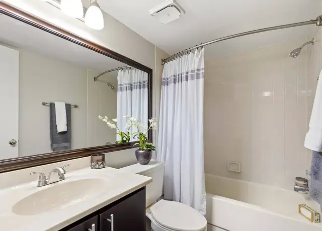 Photo of 3939 Golf Village Loop, Lakeland, FL 33809