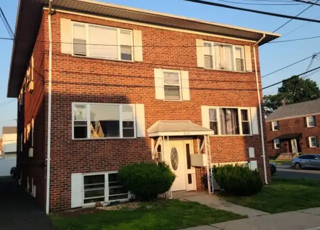 Property at 304 Franklin Ave #3, Belleville, NJ, 07109, 2 beds, 1 bath, [object Object]