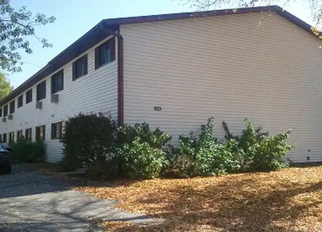 Property at 1104 10th Ave N Unit 2, Onalaska, WI, 54650, 1 bed, 1 bath, [object Object]
