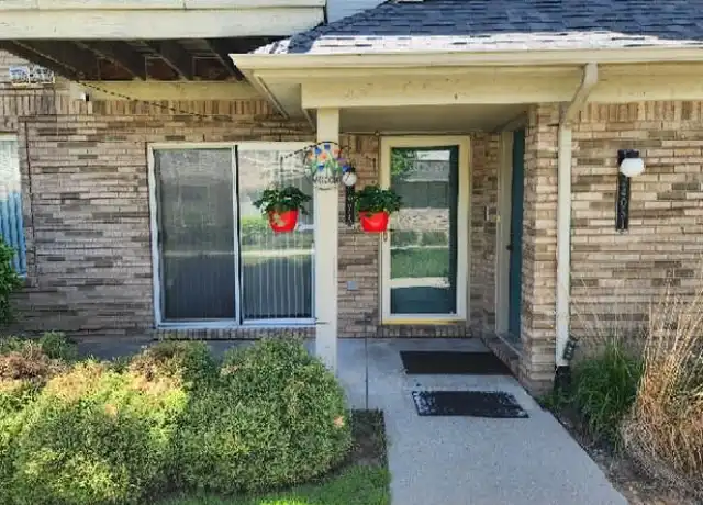 Property at 24045 Wedgewood Cir, Warren, MI, 48091, 2 beds, 1 bath, [object Object]