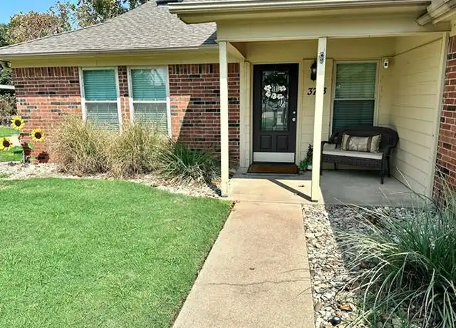 Property at 3713 Lake Vista Ct, Granbury, TX, 76049, 3 beds, 2 baths, [object Object]