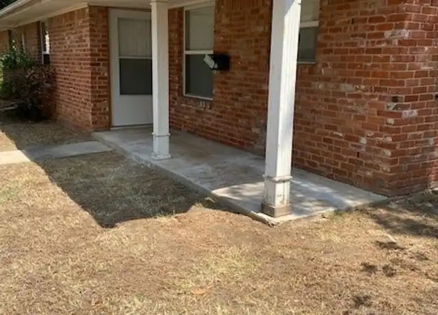 Property at 120 W 16th St, Ada, OK, 74820, 2 beds, 1 bath, [object Object]