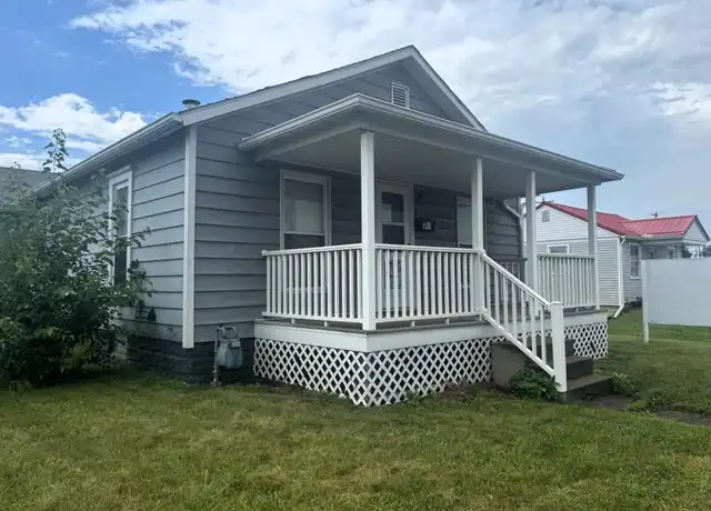 Property at 623 S 2nd St, Coshocton, OH, 43812, 2 beds, 1 bath, [object Object]