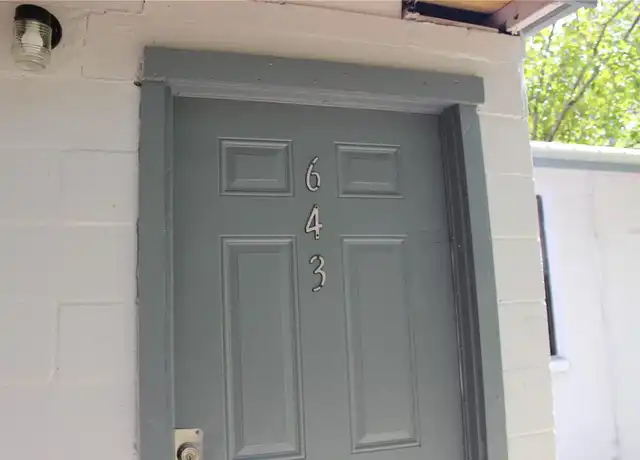 Property at 643 NE Waldo Rd, Gainesville, FL, 32641, 3 beds, 1 bath, [object Object]