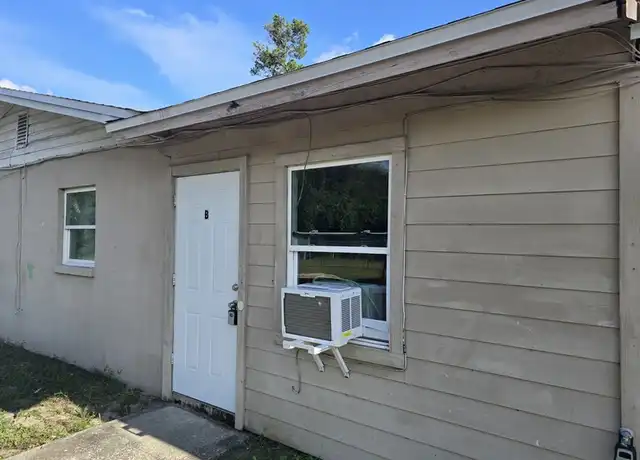 Property at 1624 Coral Way Unit B, Largo, FL, 33771, 1 bed, 1 bath, [object Object]