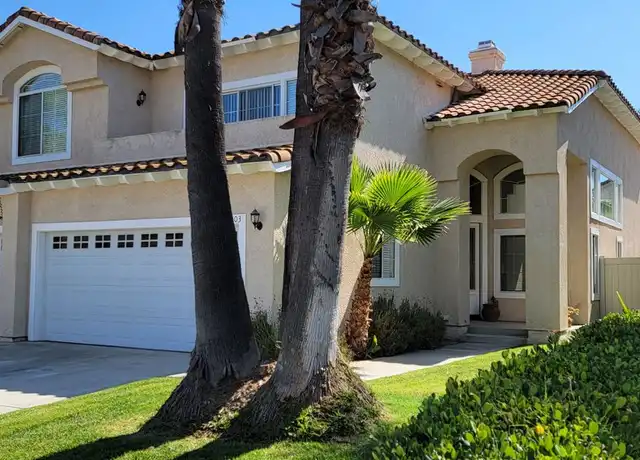 Property at 32203 Via Benabarre, Temecula, CA, 92592, 5 beds, 3 baths, [object Object]