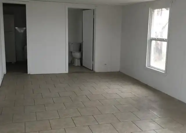 Property at 621 7th Ave N, Buhl, ID, 83316, 2 beds, 1 bath, [object Object]
