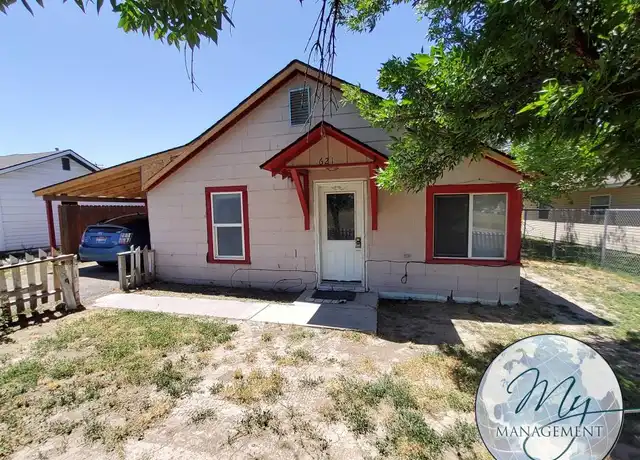 Property at 621 7th Ave N, Buhl, ID, 83316, 2 beds, 1 bath, [object Object]
