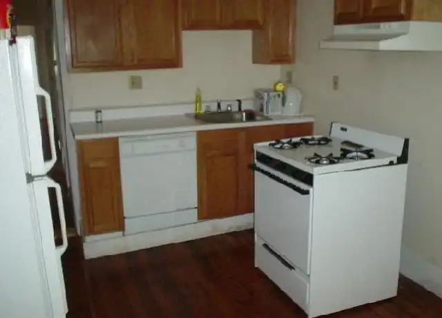 Property at 187 Winthrop Rd Unit 2, Brookline, MA, 02445, 4 beds, 2 baths, [object Object]