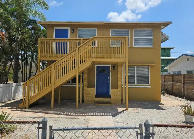 Property at 3026 58th St S Unit B, Gulfport, FL, 33707, 2 beds, 1 bath, [object Object]