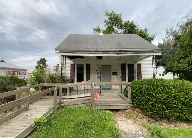 Property at 1102 N Bowman Ave, Danville, IL, 61832, 4 beds, 1 bath, [object Object]