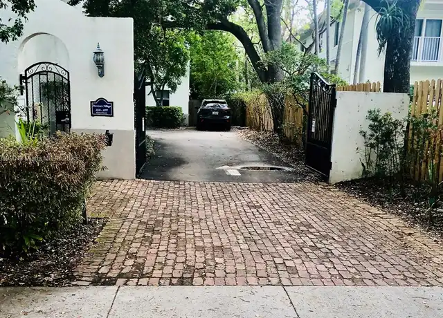 Property at 3065 Center St #16, Miami, FL, 33133, 2 beds, 1.5 baths, [object Object]