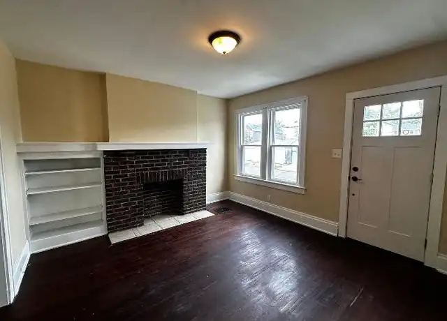 Property at 547 E Deshler Ave, Columbus, OH, 43206, 3 beds, 1 bath, [object Object]