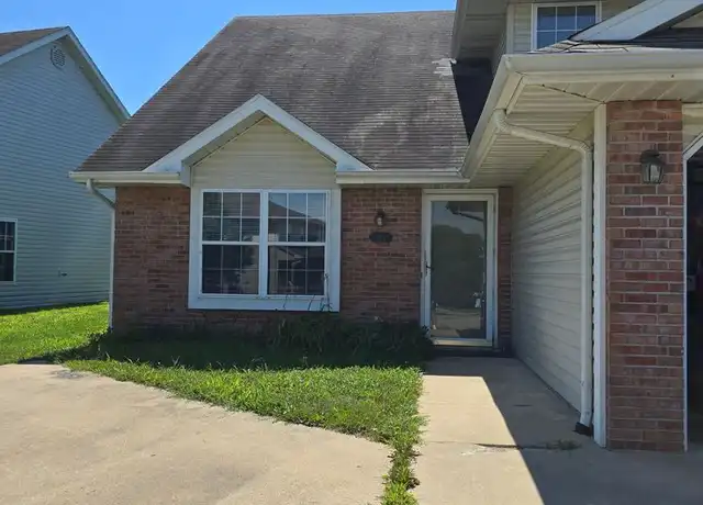Property at 100-102 Antelope Dr, Columbia, MO, 65202, 3 beds, 2 baths, [object Object]