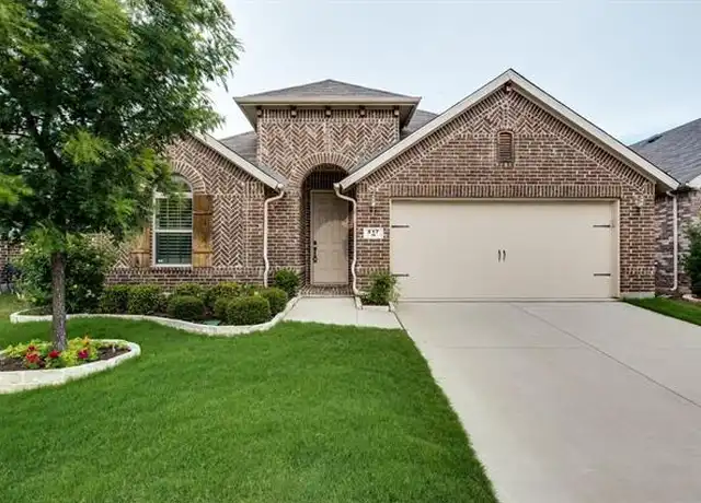 Property at 817 Green Coral Dr, Little Elm, TX, 75068, 3 beds, 2 baths, [object Object]