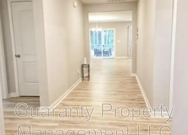 Property at 330 John Stark Dr, Fuquay Varina, NC, 27526, 4 beds, 2 baths, [object Object]