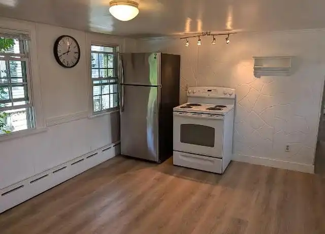 Property at 127 Saco St, Westbrook, ME, 04092, 3 beds, 1 bath, [object Object]
