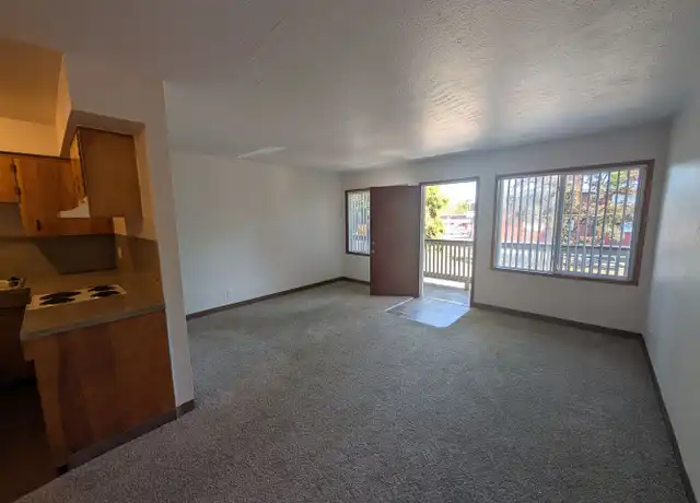 Property at 357 Owens St S Unit 375-10, Salem, OR, 97302, 1 bed, 1 bath, [object Object]