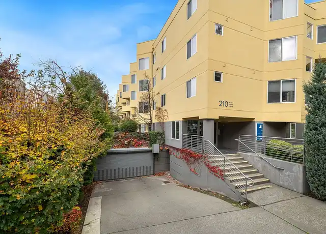 Property at Lake Union Terrace Apartments - 210 E Blaine St, Seattle, WA, 98102, 1 bed, 1 bath, [object Object]