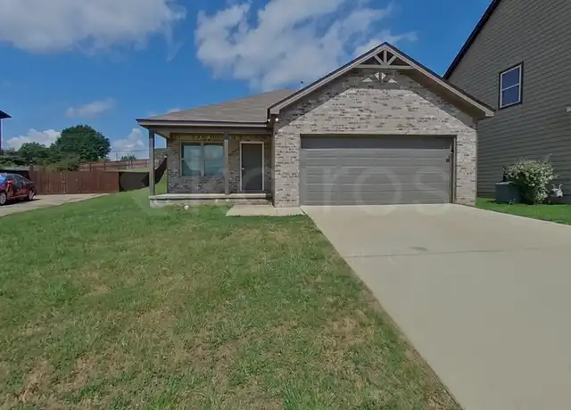 Property at 1384 Maxwell Cir, Tuscaloosa, AL, 35405, 4 beds, 2 baths, [object Object]