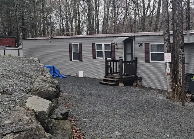 Property at 117 Stone Dr, Greentown, PA, 18426, 3 beds, 1 bath, [object Object]