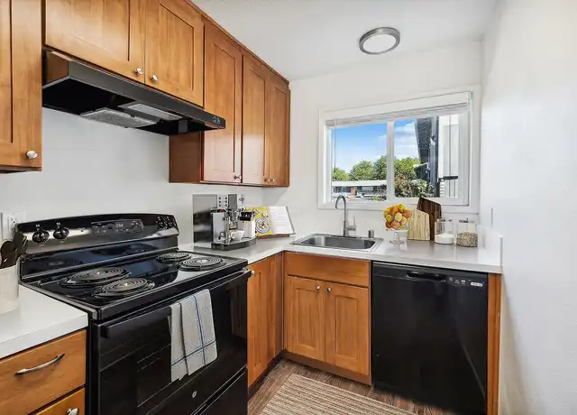 Property at Alturas Vose Townhomes - 6155 SW King Blvd, Beaverton, OR, 97008, 1-2 bed, 1-1.5 bath, [object Object]