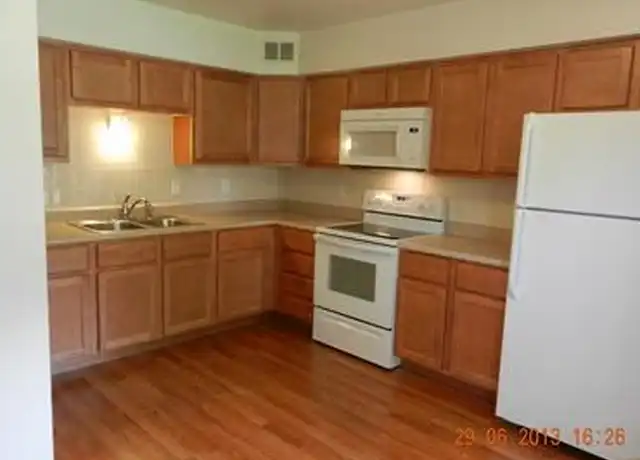 Property at 30 Narcissus Dr, Belleville, IL, 62221, 2 beds, 1 bath, [object Object]