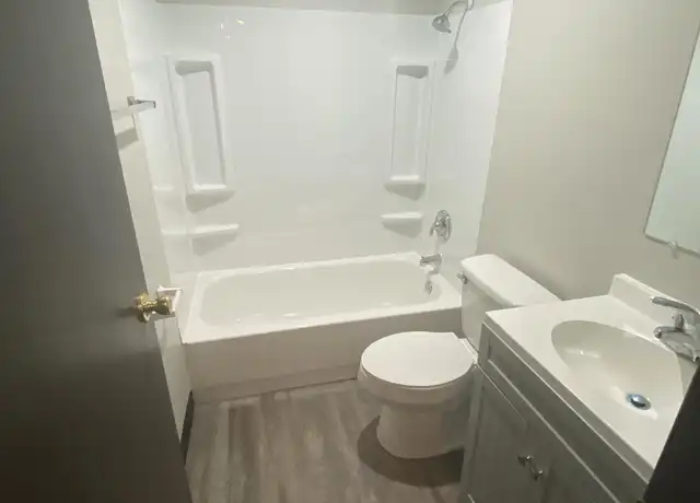 Property at 2934 Brookside Dr, Zanesville, OH, 43701, 2 beds, 1 bath, [object Object]