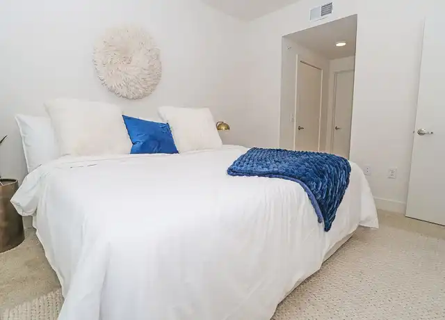 Property at Museum Reach Lofts - 405 W Jones Ave, San Antonio, TX, 78215, 2 beds, 2 baths, [object Object]