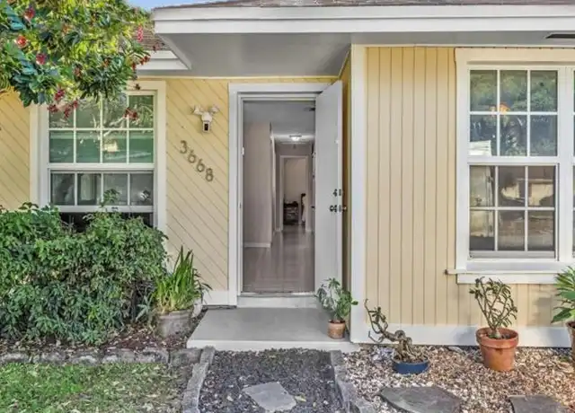 Property at 3668 E Forge Rd, Davie, FL, 33328, 3 beds, 2 baths, [object Object]