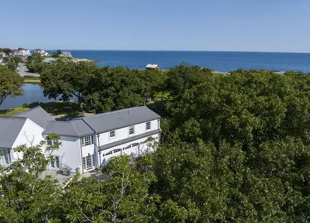 Property at 430 Atlantic Ave Unit 2, Cohasset, MA, 02025, 2 beds, 1 bath, [object Object]
