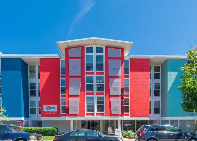 Property at London House - 1580 N Farwell Ave, Milwaukee, WI, 53202, 2 beds, 1 bath, [object Object]
