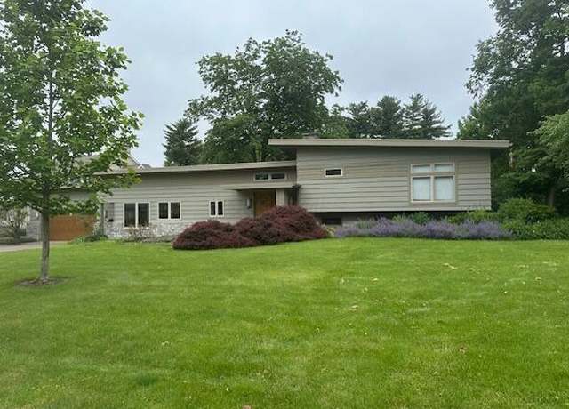 Photo of 2530 Sherwin Rd, Columbus, OH 43221
