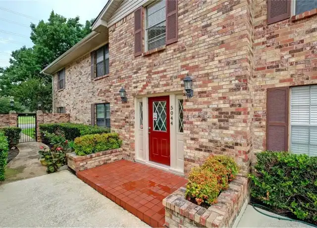 Property at 5044 Matilda St, Dallas, TX, 75206, 2 beds, 2 baths, [object Object]
