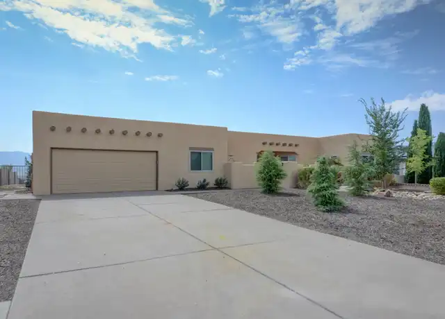 Property at 814 Palmas Altas Dr SE, Rio Rancho, NM, 87124, 4 beds, 2 baths, [object Object]