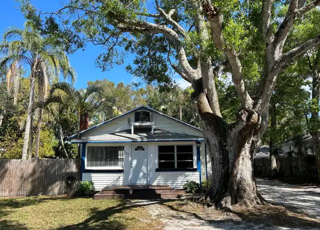 Property at 929 23rd St W, Bradenton, FL, 34205, 2 beds, 1 bath, [object Object]