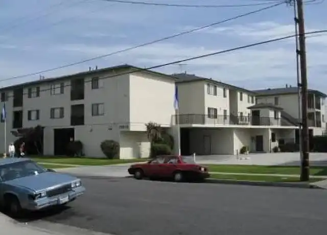 Property at Jenkins Property Management - 13016 Roselle Ave, Hawthorne, CA, 90250, 2 beds, 2 baths, [object Object]