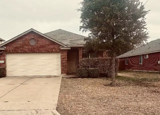 Property at 6628 Burling St, Woodway, TX, 76712, 3 beds, 2 baths, [object Object]