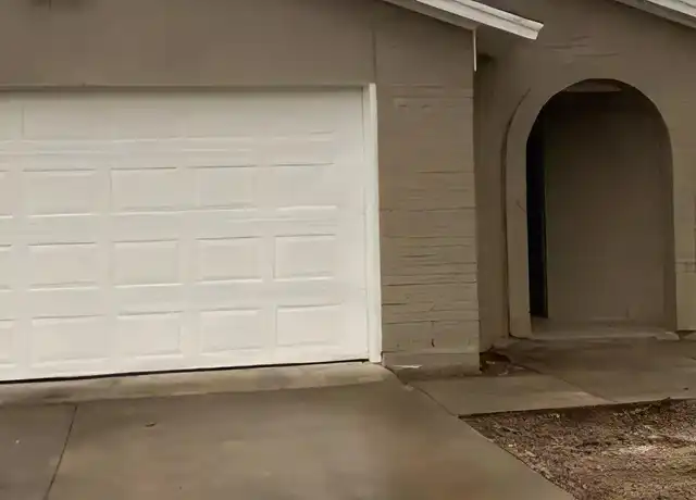 Property at 853 Lexington Dr, Lancaster, TX, 75134, 3 beds, 2 baths, [object Object]