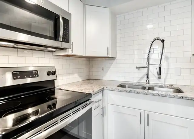 Property at 5708 Hudson St Unit 14, Dallas, TX, 75206, 2 beds, 2 baths, [object Object]